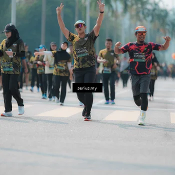 Runner Photo 6453770