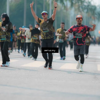 Runner Photo 6453775