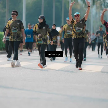Runner Photo 6453777