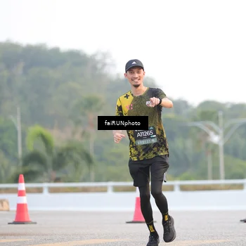 Runner Photo 6453857