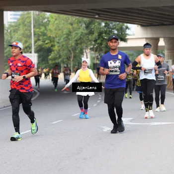 Runner Photo 6453861