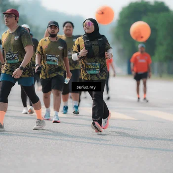 Runner Photo 6453863