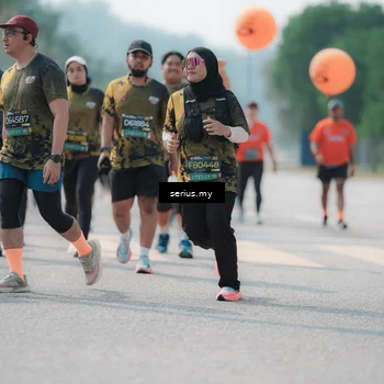 Runner Photo 6453870