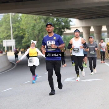 Runner Photo 6453899