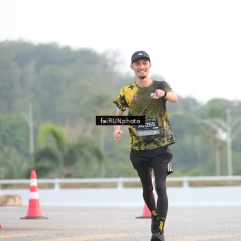 Runner Photo 6453904