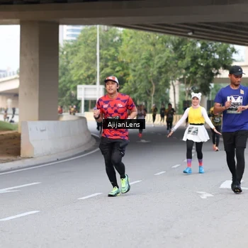 Runner Photo 6453913