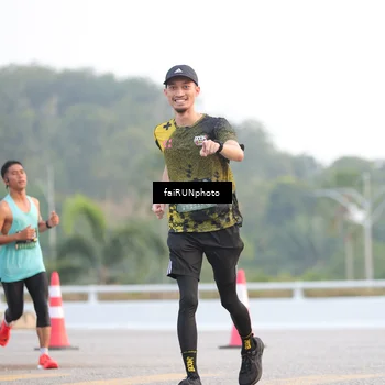 Runner Photo 6453947