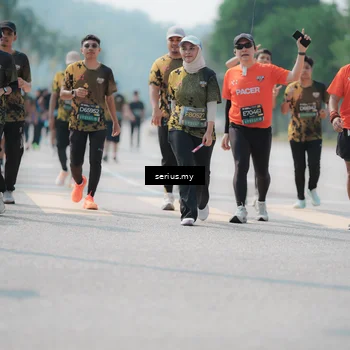 Runner Photo 6453956