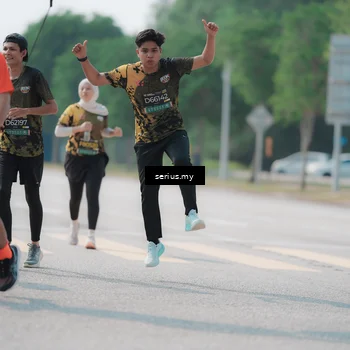 Runner Photo 6453976