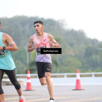 Runner Photo 6453996