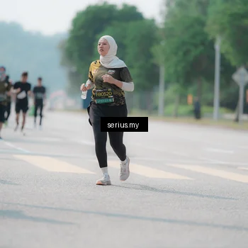 Runner Photo 6454010