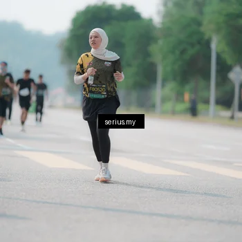 Runner Photo 6454021