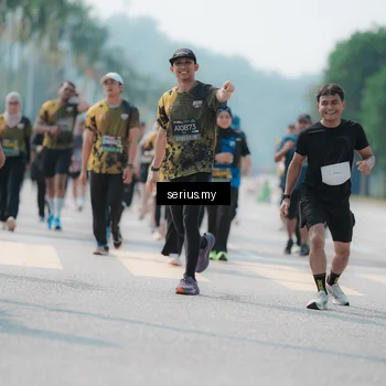 Runner Photo 6454023