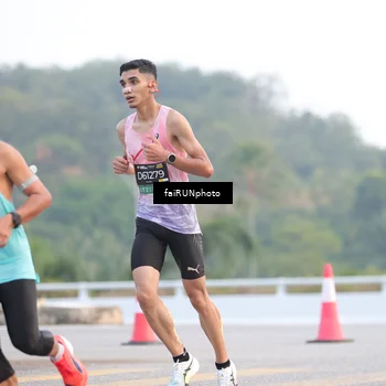 Runner Photo 6454032