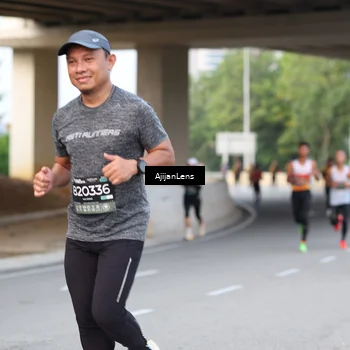 Runner Photo 6454037