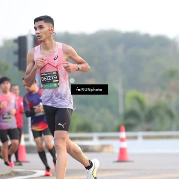 Runner Photo 6454054