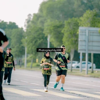Runner Photo 6454057