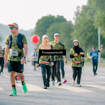 Runner Photo 6454059