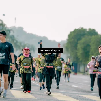 Runner Photo 6454069