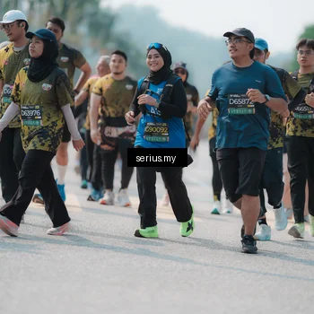 Runner Photo 6454092