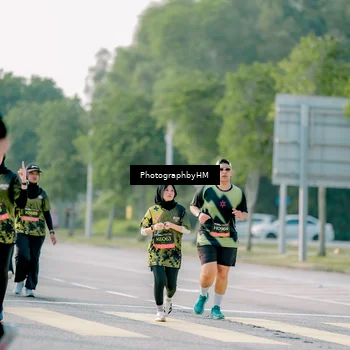 Runner Photo 6454095