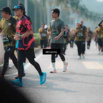 Runner Photo 6454150