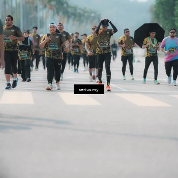 Runner Photo 6454151