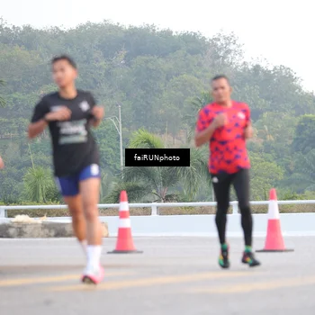 Runner Photo 6454175