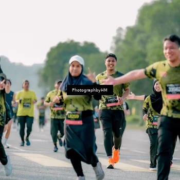 Runner Photo 6454190