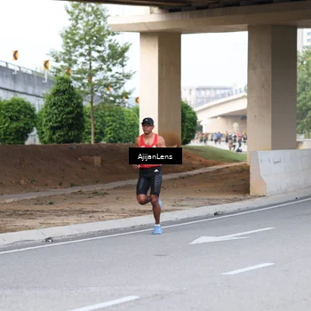 Runner Photo 6454212