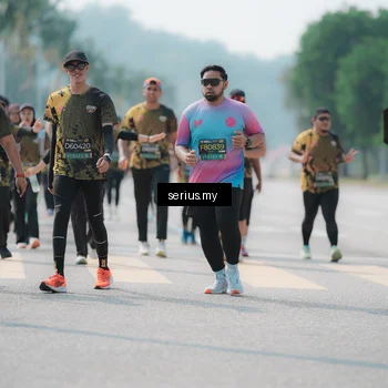 Runner Photo 6454227