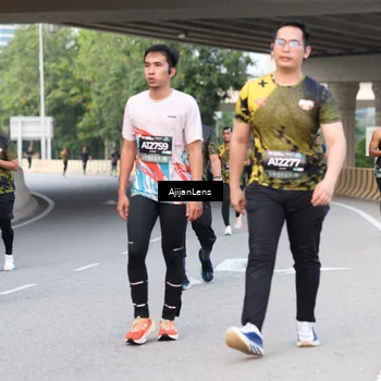 Runner Photo 6454228