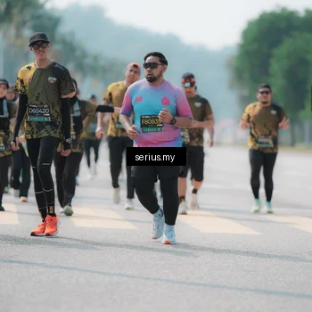 Runner Photo 6454239
