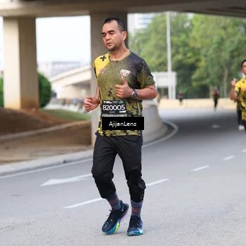 Runner Photo 6454251