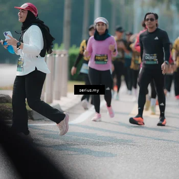Runner Photo 6454275