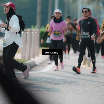 Runner Photo 6454276