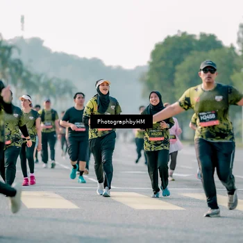 Runner Photo 6454277