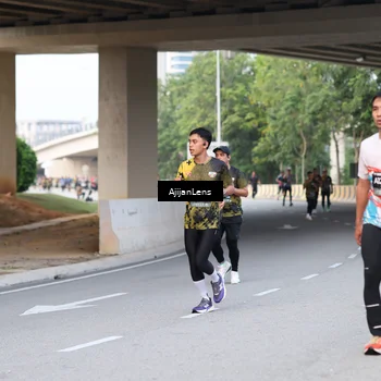 Runner Photo 6454278