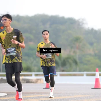 Runner Photo 6454298