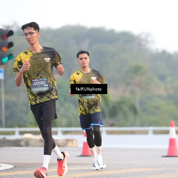 Runner Photo 6454299
