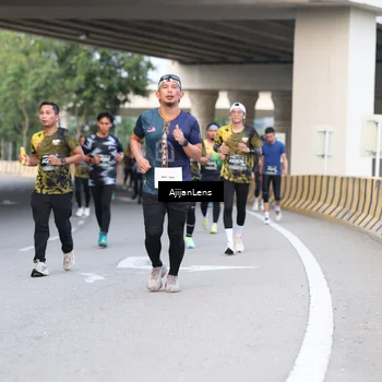 Runner Photo 6454308