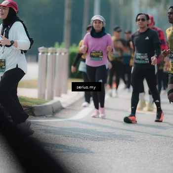 Runner Photo 6454310