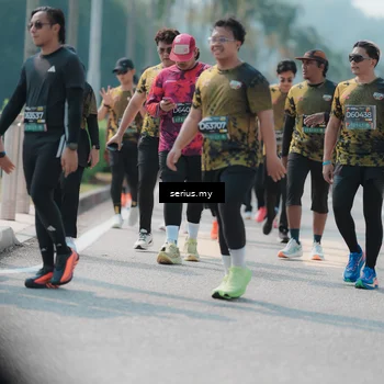 Runner Photo 6454312