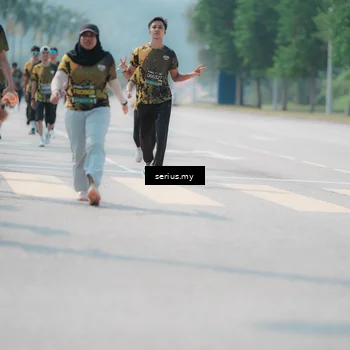 Runner Photo 6454351
