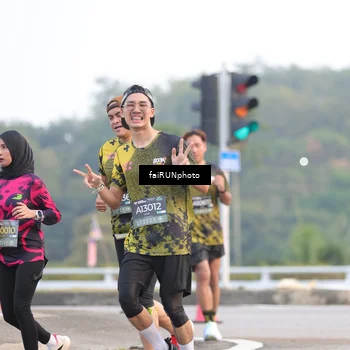 Runner Photo 6454379