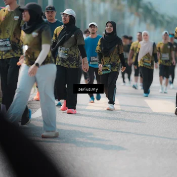 Runner Photo 6454397