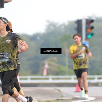 Runner Photo 6454413