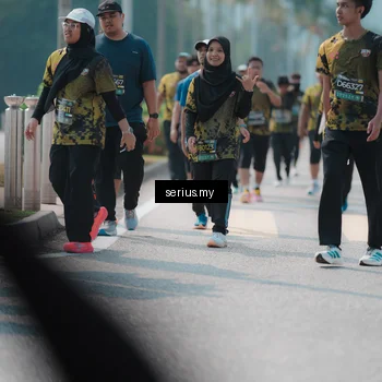Runner Photo 6454423