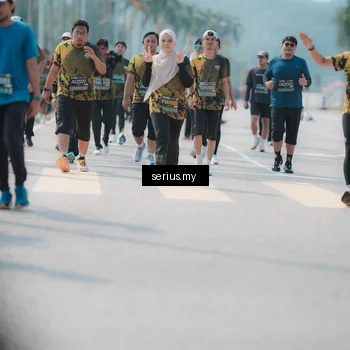 Runner Photo 6454462