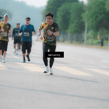 Runner Photo 6454483